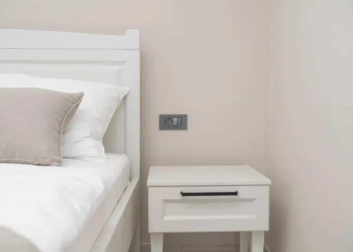 Luxury Maja Vodice * 斯里马