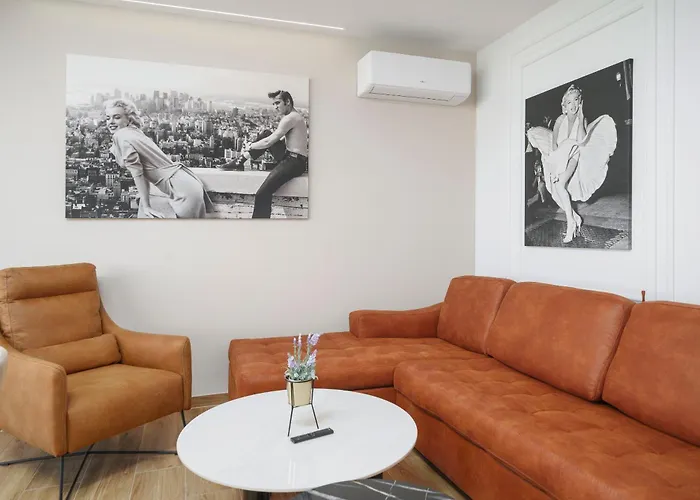 Luxury Maja Vodice 斯里马