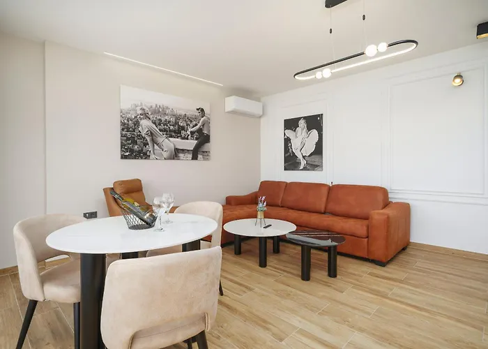 Luxury Maja Vodice 公寓 斯里马